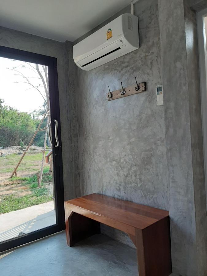 Baan Rabiangdao Uthaithani Uthajthani Kültér fotó